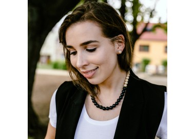 Korále Contra – černé